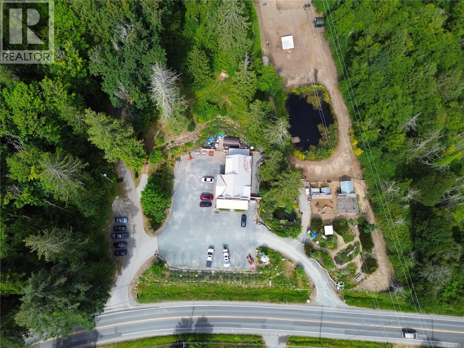 6440 West Saanich Rd, Saanich, British Columbia  V8M 1W8 - Photo 4 - 1046720