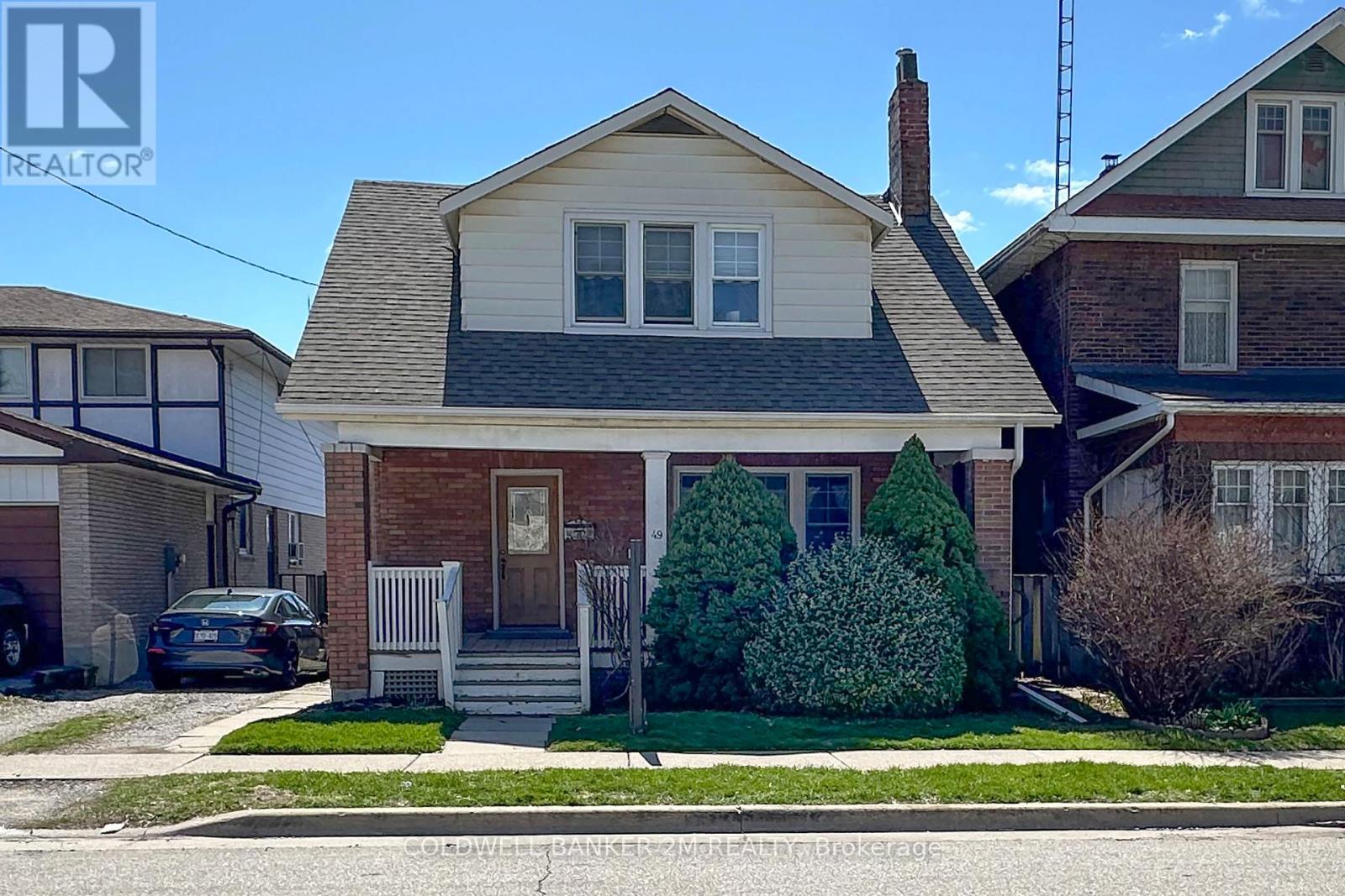 49 BROCK STREET E, Oshawa, Ontario