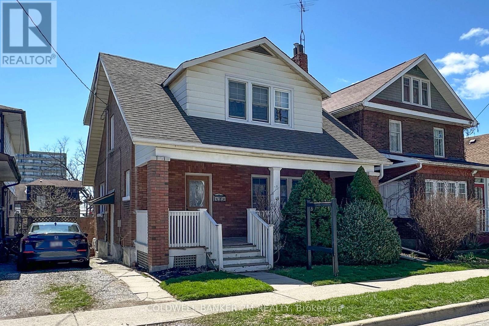 49 Brock Street E, Oshawa, Ontario  L1G 1R8 - Photo 2 - E13147898