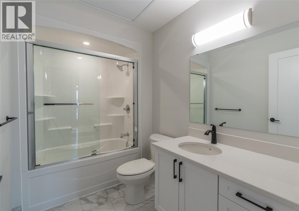 1540 Venetian Boulevard Unit# 608, Point Edward, Ontario  N7T 0A4 - Photo 14 - 26018624
