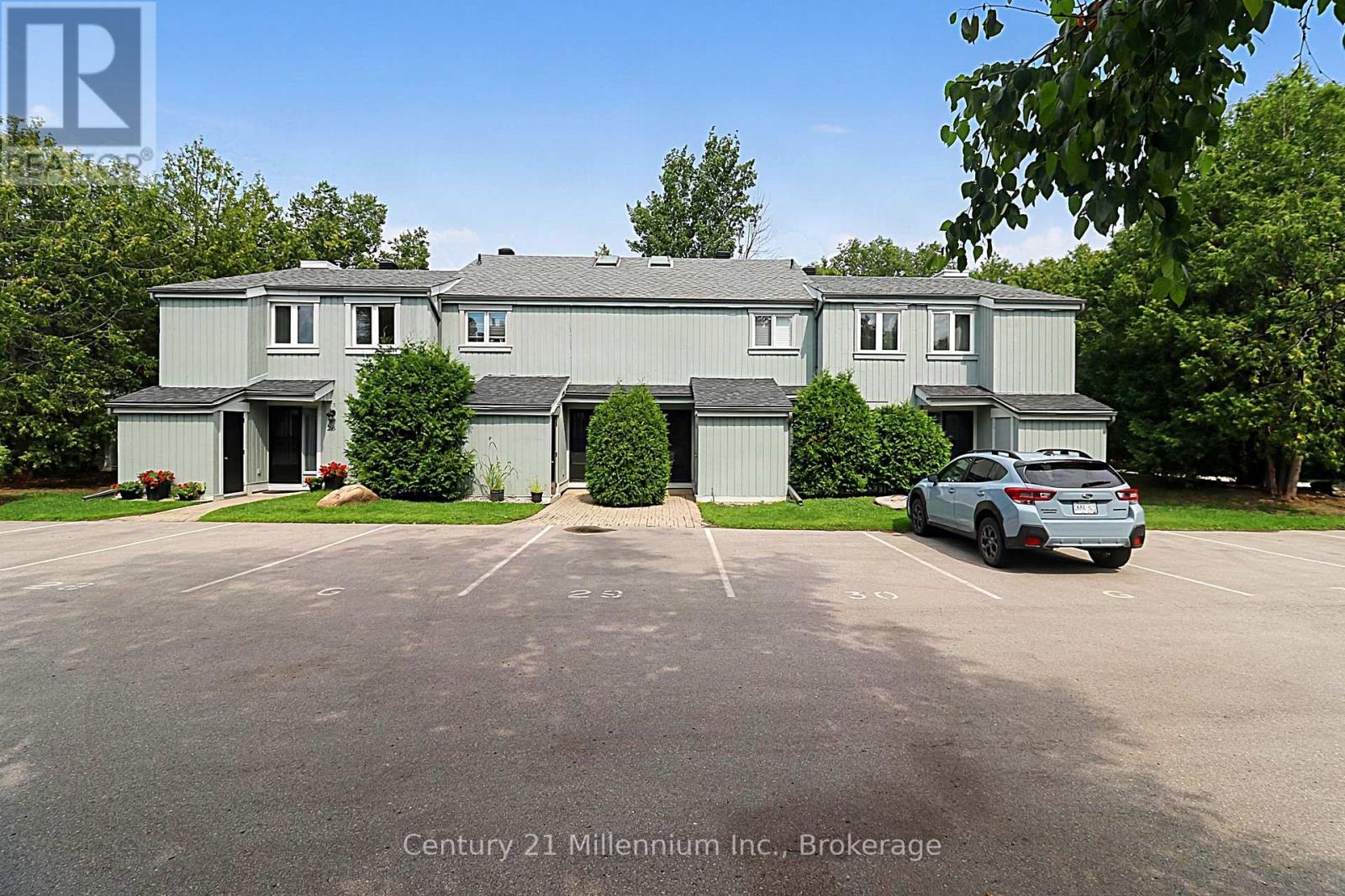 28 - 127 Fairway Crescent, Collingwood, Ontario  L9Y 5B4 - Photo 1 - S13666810