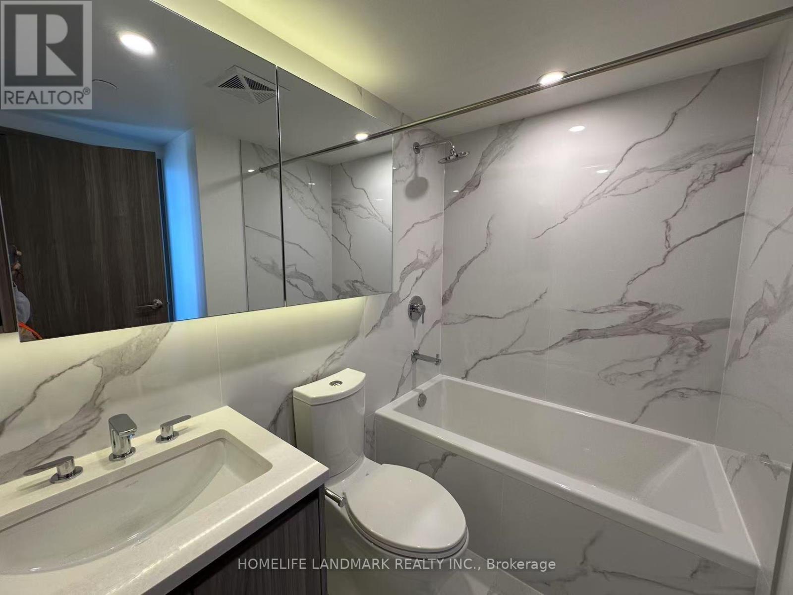 4605 - 3 Concord Cityplace Way, Toronto, Ontario  M5V 0X4 - Photo 7 - C13666886