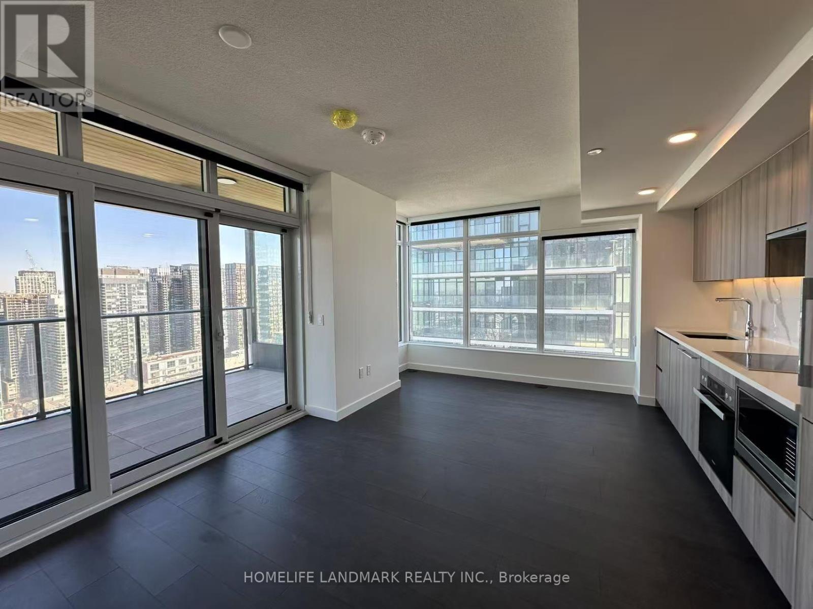 4605 - 3 Concord Cityplace Way, Toronto, Ontario  M5V 0X4 - Photo 9 - C13666886