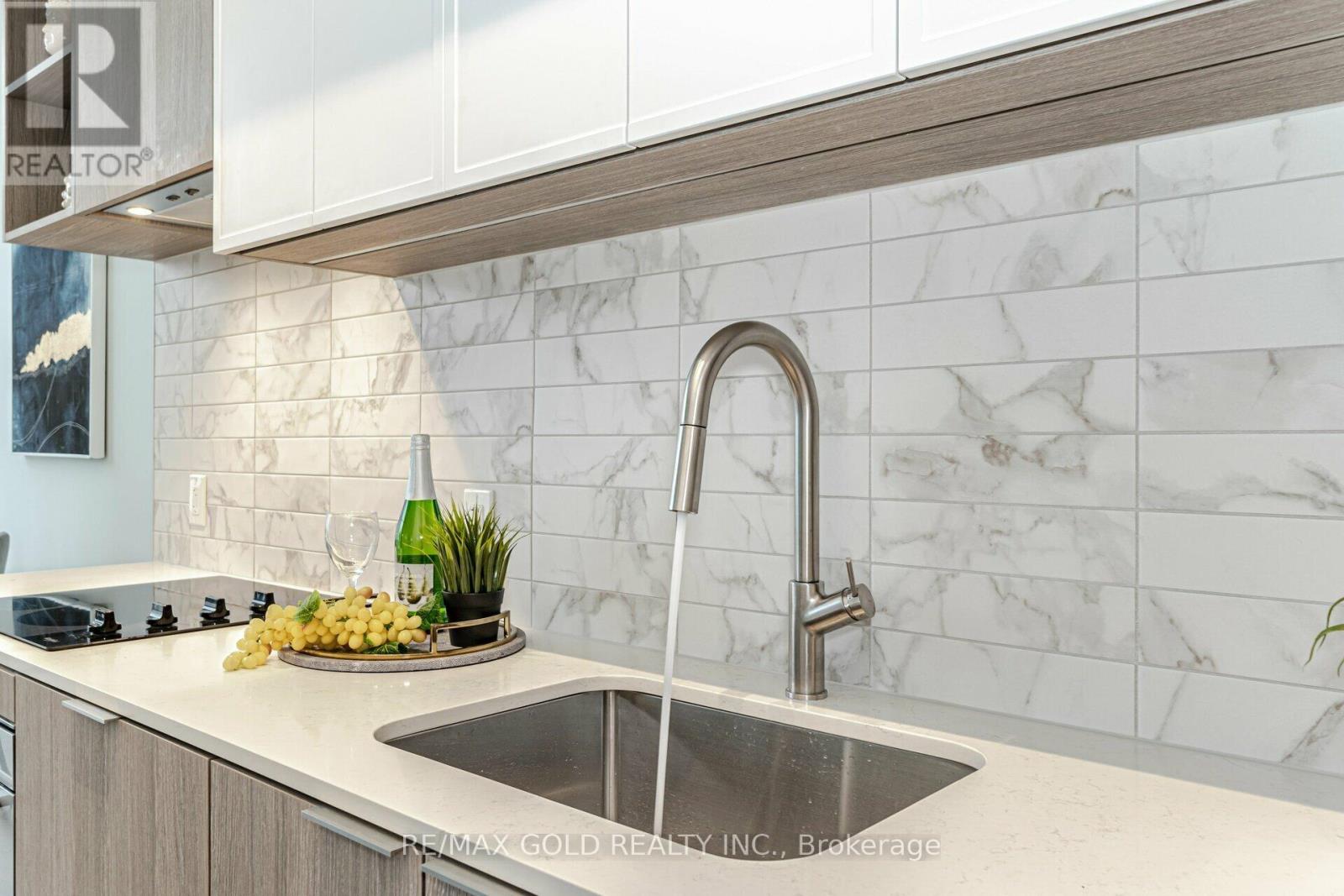 216 - 2020 Bathurst Street, Toronto, Ontario  M5P 3L1 - Photo 12 - C13666916