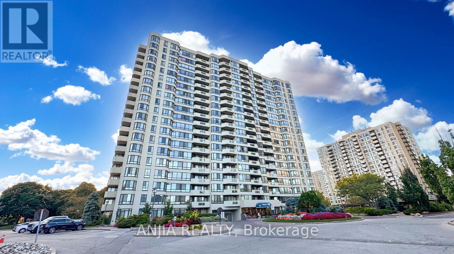 401 - 255 Bamburgh Circle, Toronto, Ontario  M1W 3T6 - Photo 1 - E13666964