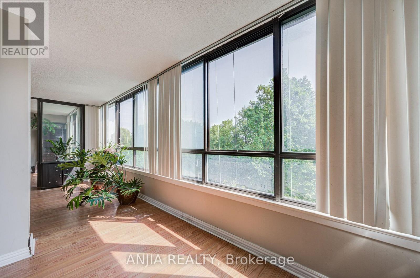 401 - 255 Bamburgh Circle, Toronto, Ontario  M1W 3T6 - Photo 37 - E13666964