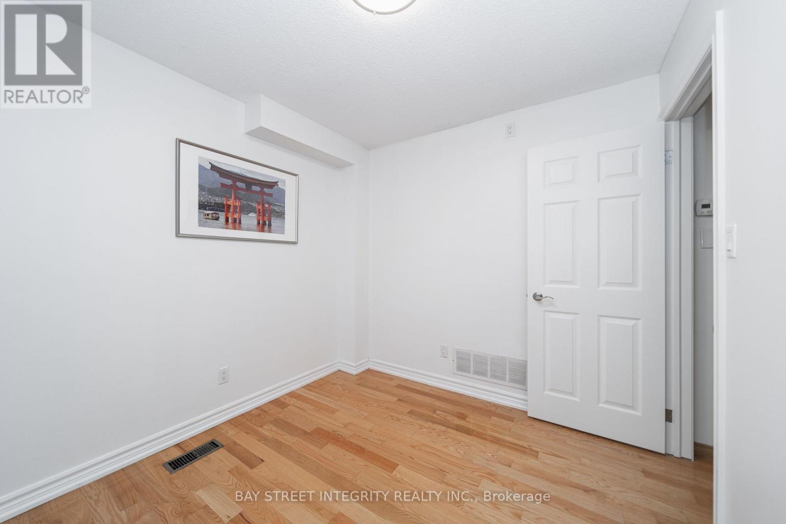 6 Sandy Haven Drive, Toronto, Ontario  M1W 3H9 - Photo 10 - E13667066
