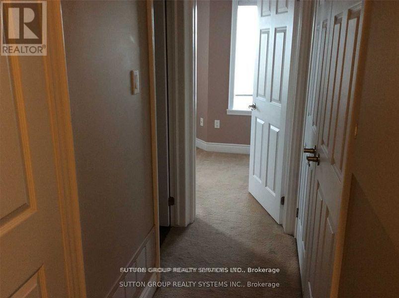 2 - 613 Dundas Street W, Mississauga, Ontario  L5B 0B5 - Photo 13 - W13631310