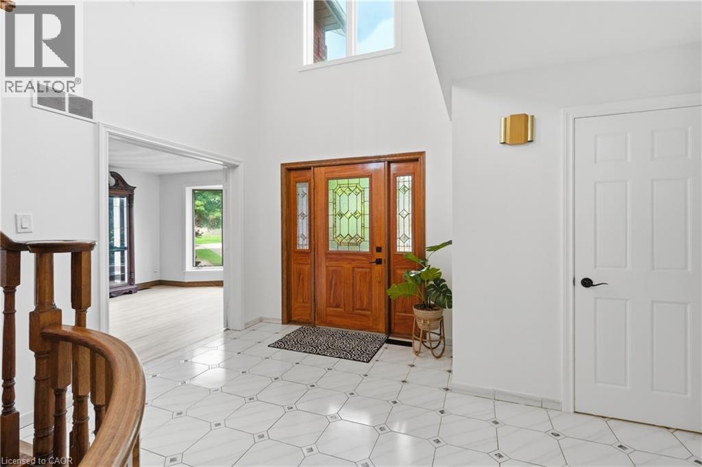 42 Fox Run, Brantford, Ontario  N3R 7P7 - Photo 3 - 40846675