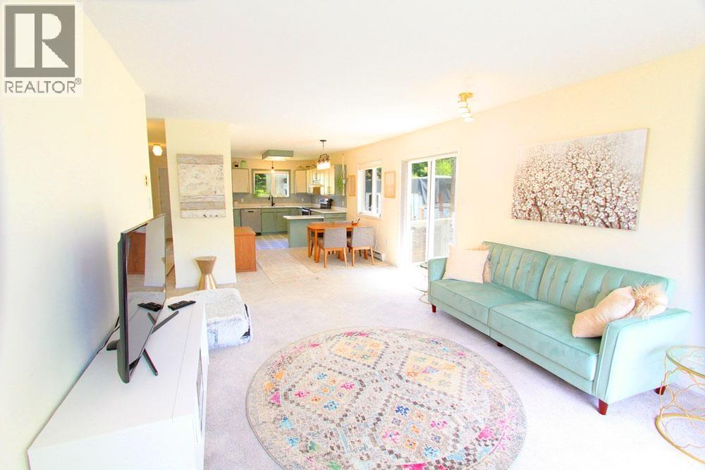 40 YAKOUN STREET Port Clements Photo 16 40 YAKOUN STREET Port Clements Photo 16