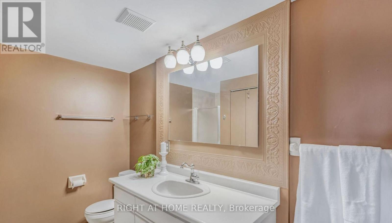 402 - 41 Ash Street, Uxbridge, Ontario  L9P 1E2 - Photo 13 - N13666812