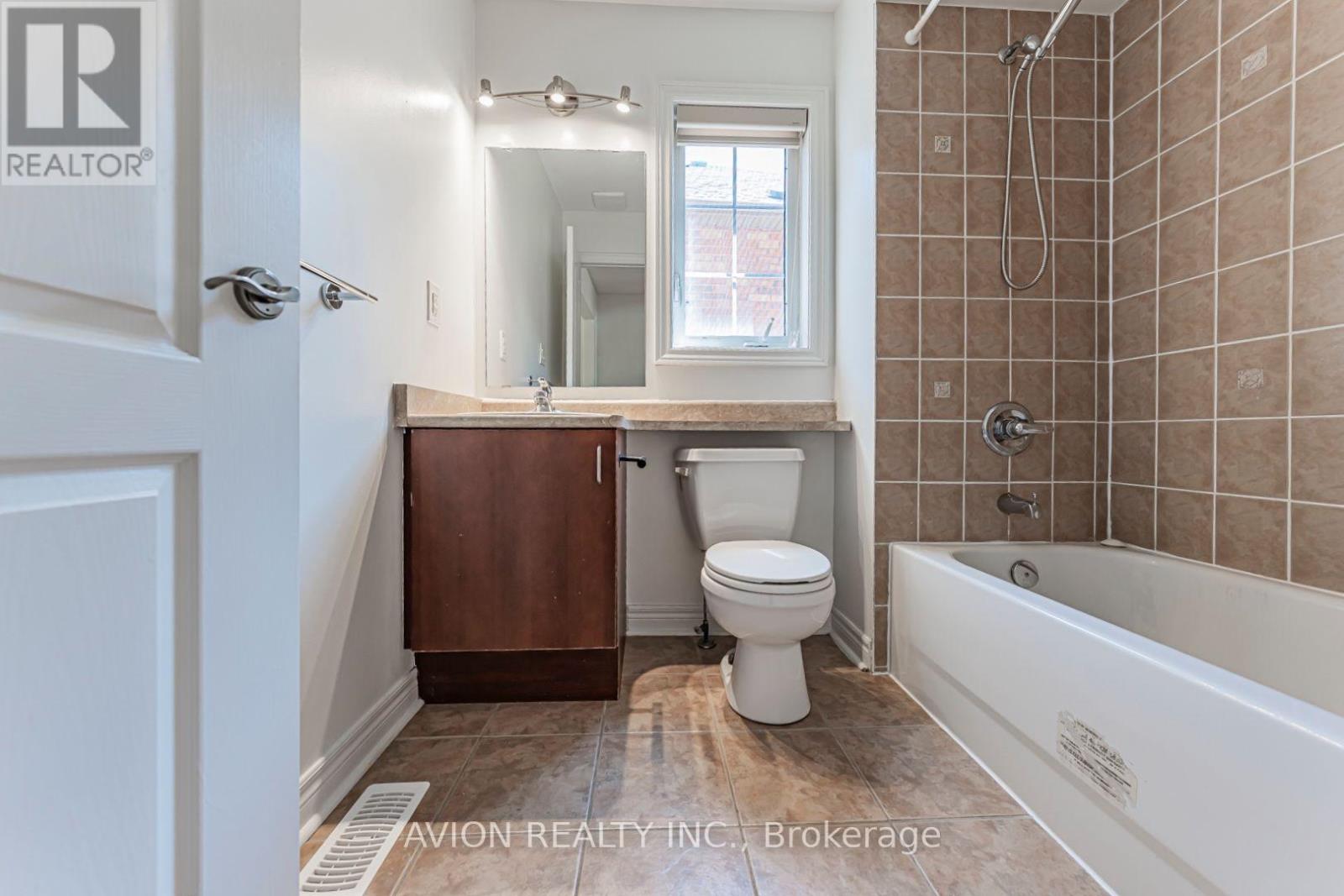 483 White's Hill Avenue, Markham, Ontario  L6B 0J8 - Photo 18 - N13666912