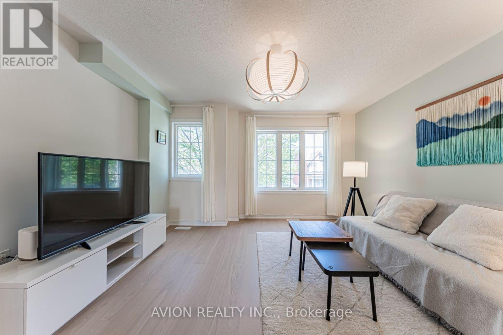483 White's Hill Avenue, Markham, Ontario  L6B 0J8 - Photo 19 - N13666912