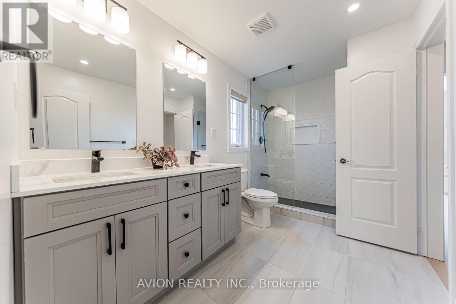 483 White's Hill Avenue, Markham, Ontario  L6B 0J8 - Photo 25 - N13666912