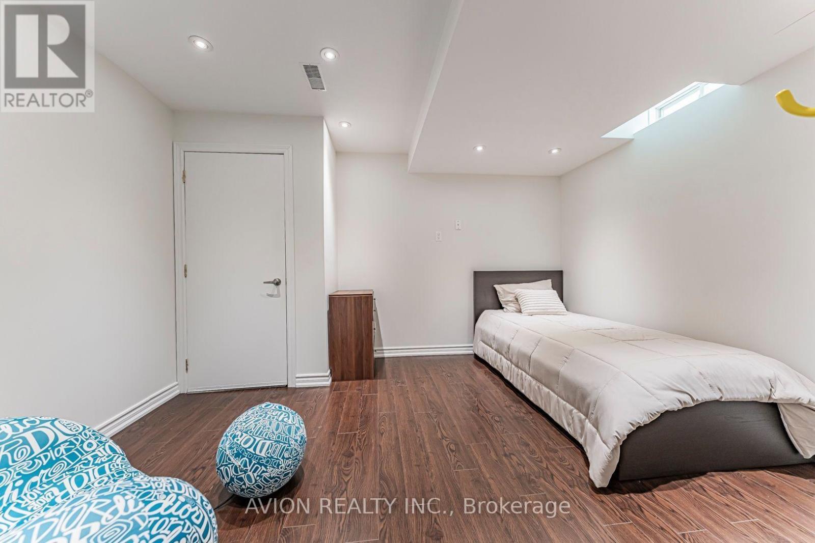 483 White's Hill Avenue, Markham, Ontario  L6B 0J8 - Photo 35 - N13666912