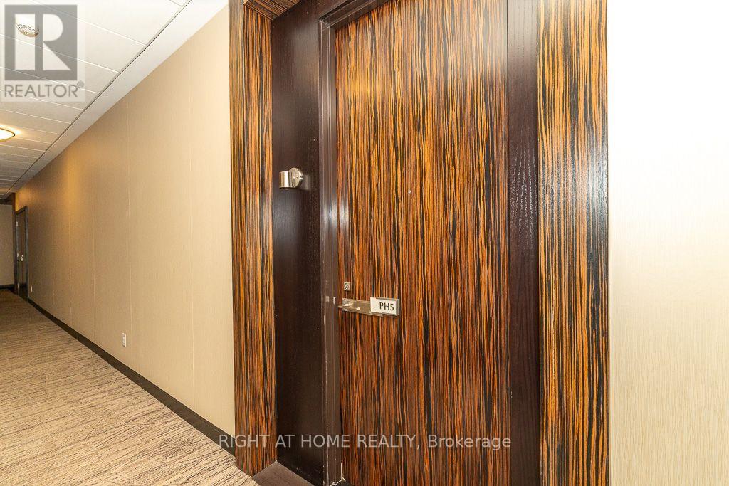 Ph05 - 325 South Park Road, Markham, Ontario  L3T 0B8 - Photo 4 - N13666960