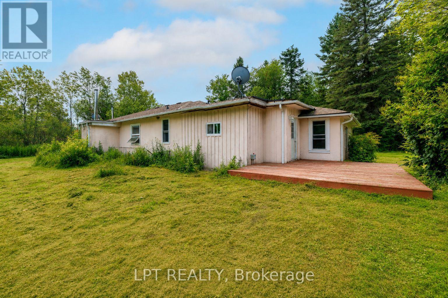 23983 Weirs Side Road, Georgina, Ontario  L0E 1N0 - Photo 15 - N13666986
