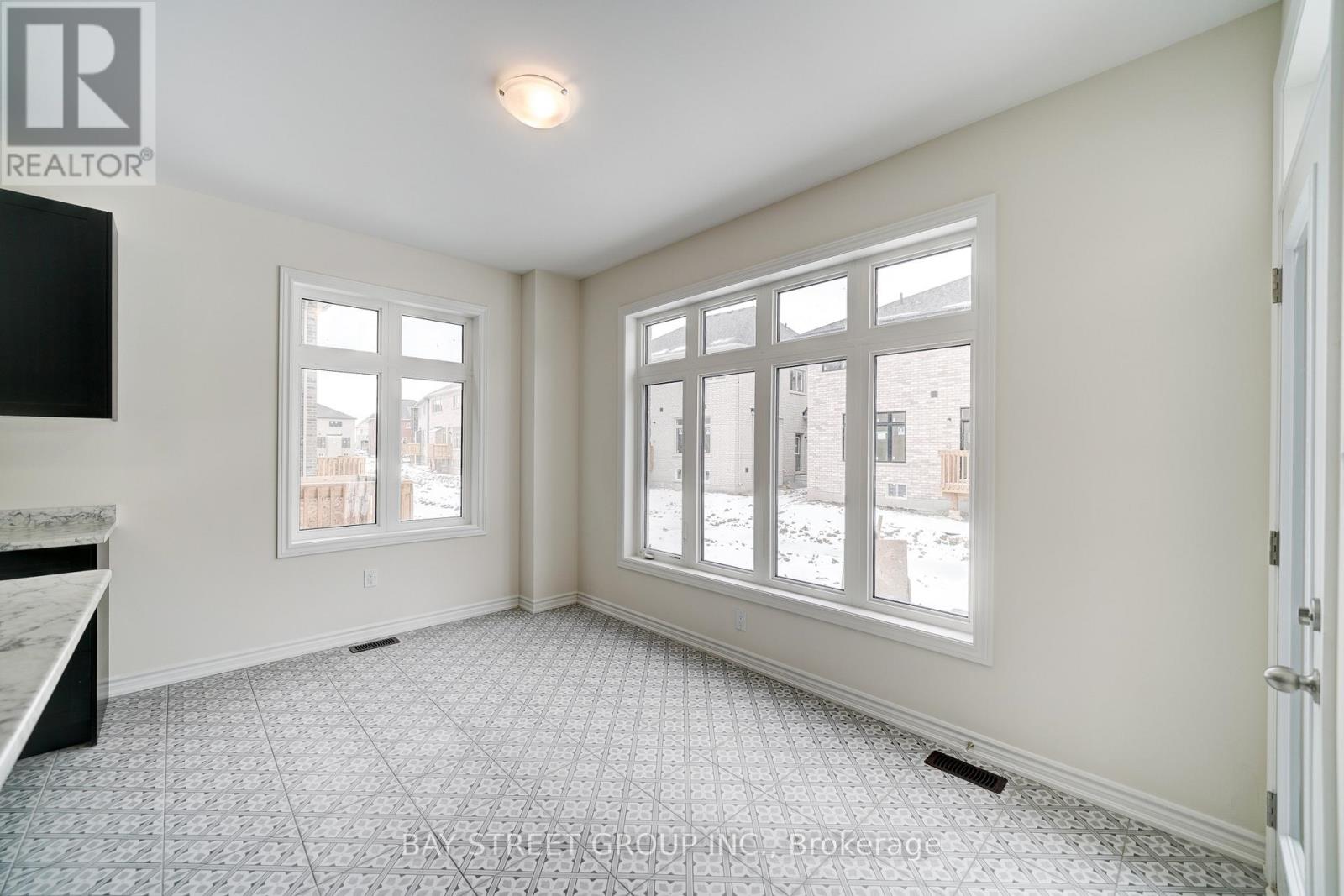 25 Garrett Styles Drive, Georgina, Ontario  L4P 0J1 - Photo 20 - N13667076