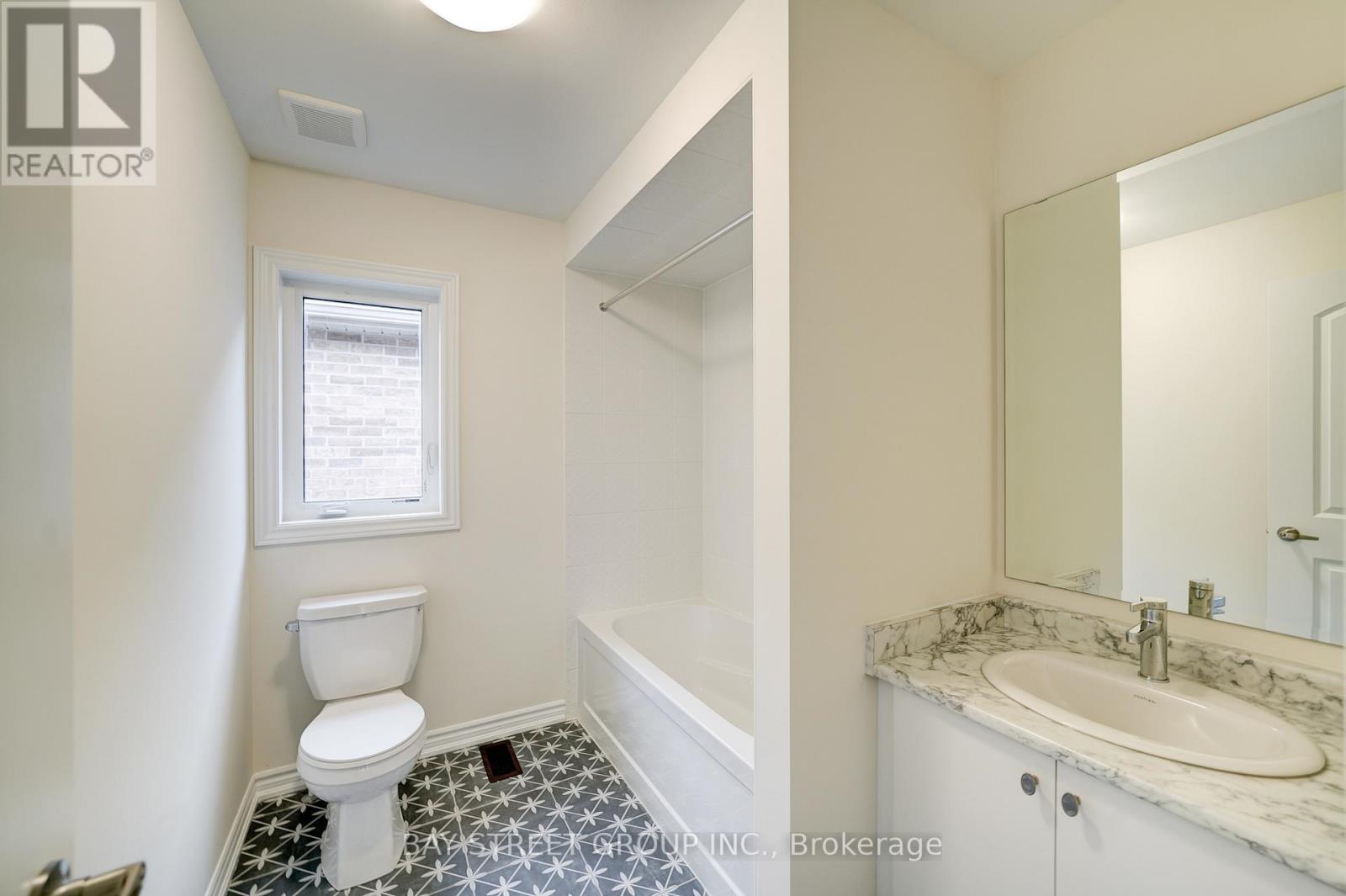 25 Garrett Styles Drive, Georgina, Ontario  L4P 0J1 - Photo 32 - N13667076