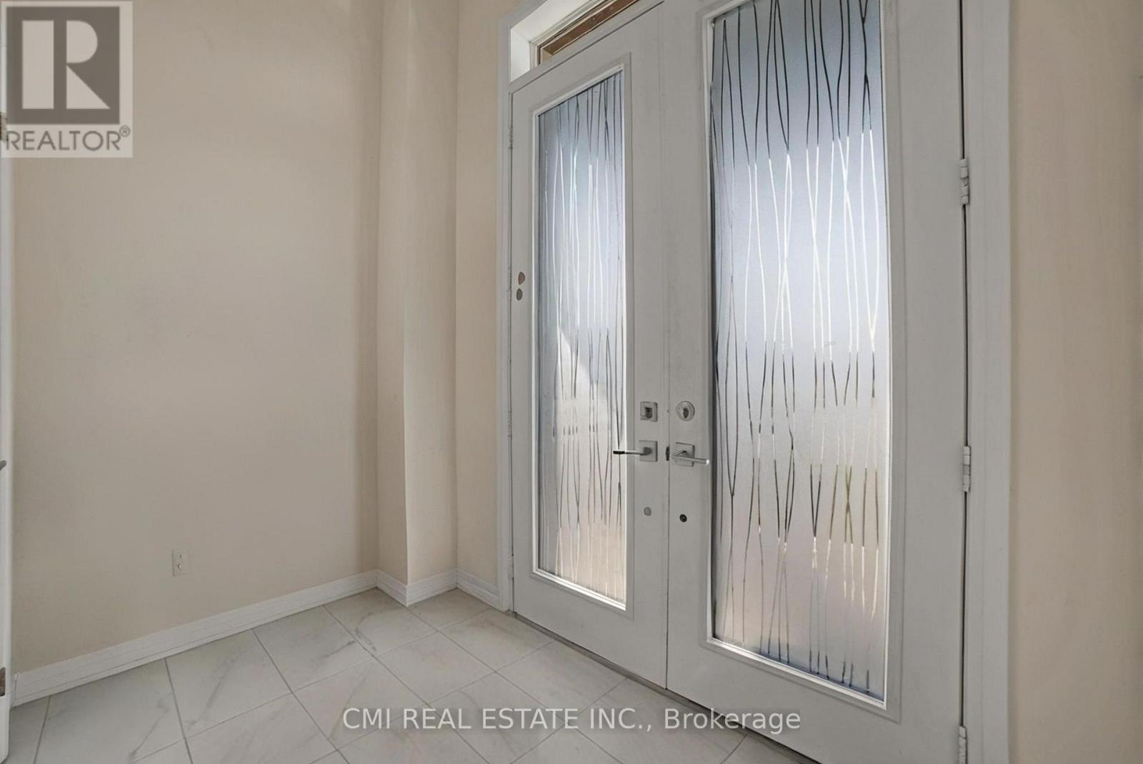 3742 Sunbank Crescent, Severn (West Shore), Ontario  L3V 6H3 - Photo 6 - S13666878
