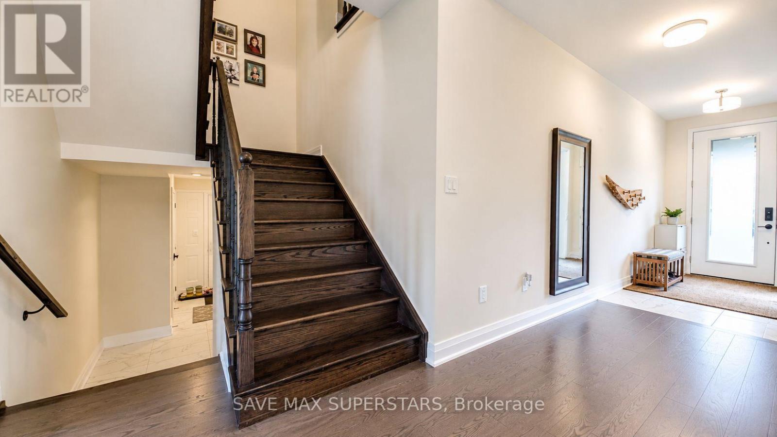 4 Sweet Cicely Street, Springwater, Ontario  L9X 2E2 - Photo 35 - S13666942