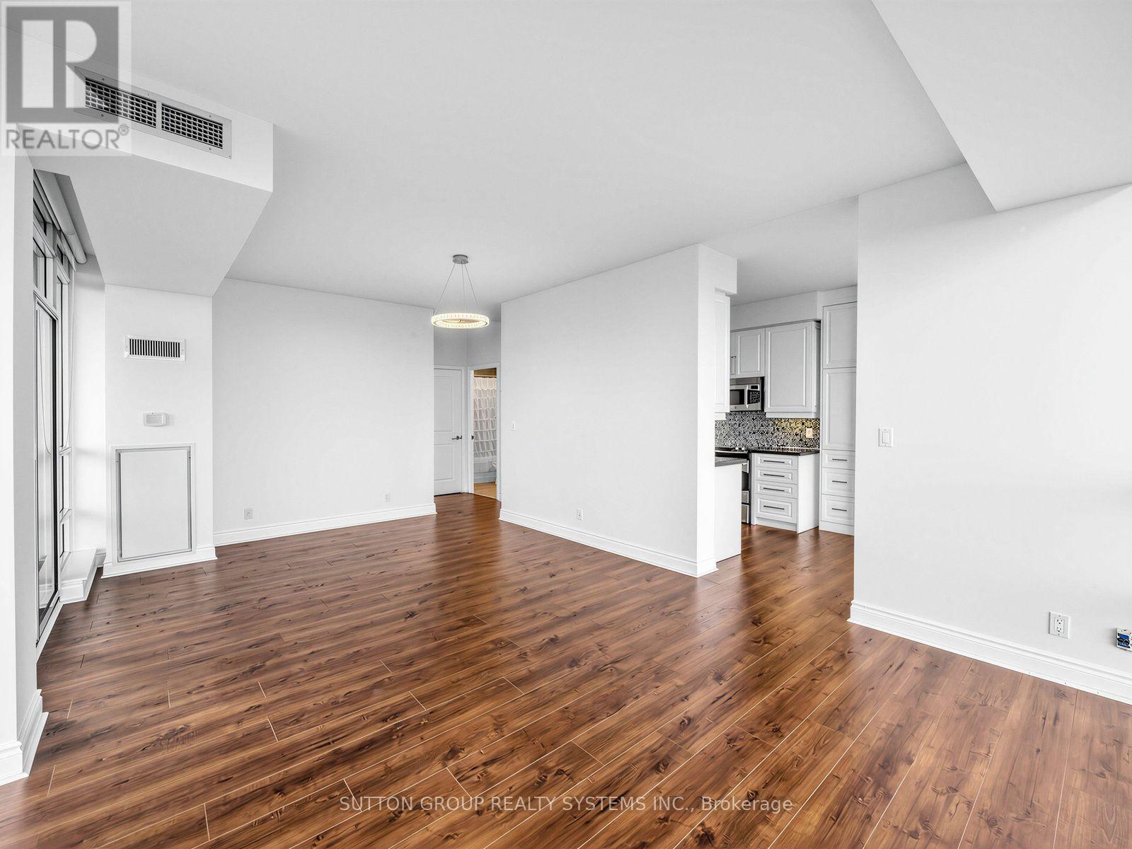 808 - 1910 Lake Shore Boulevard W, Toronto, Ontario  M6S 1A4 - Photo 14 - W13666792