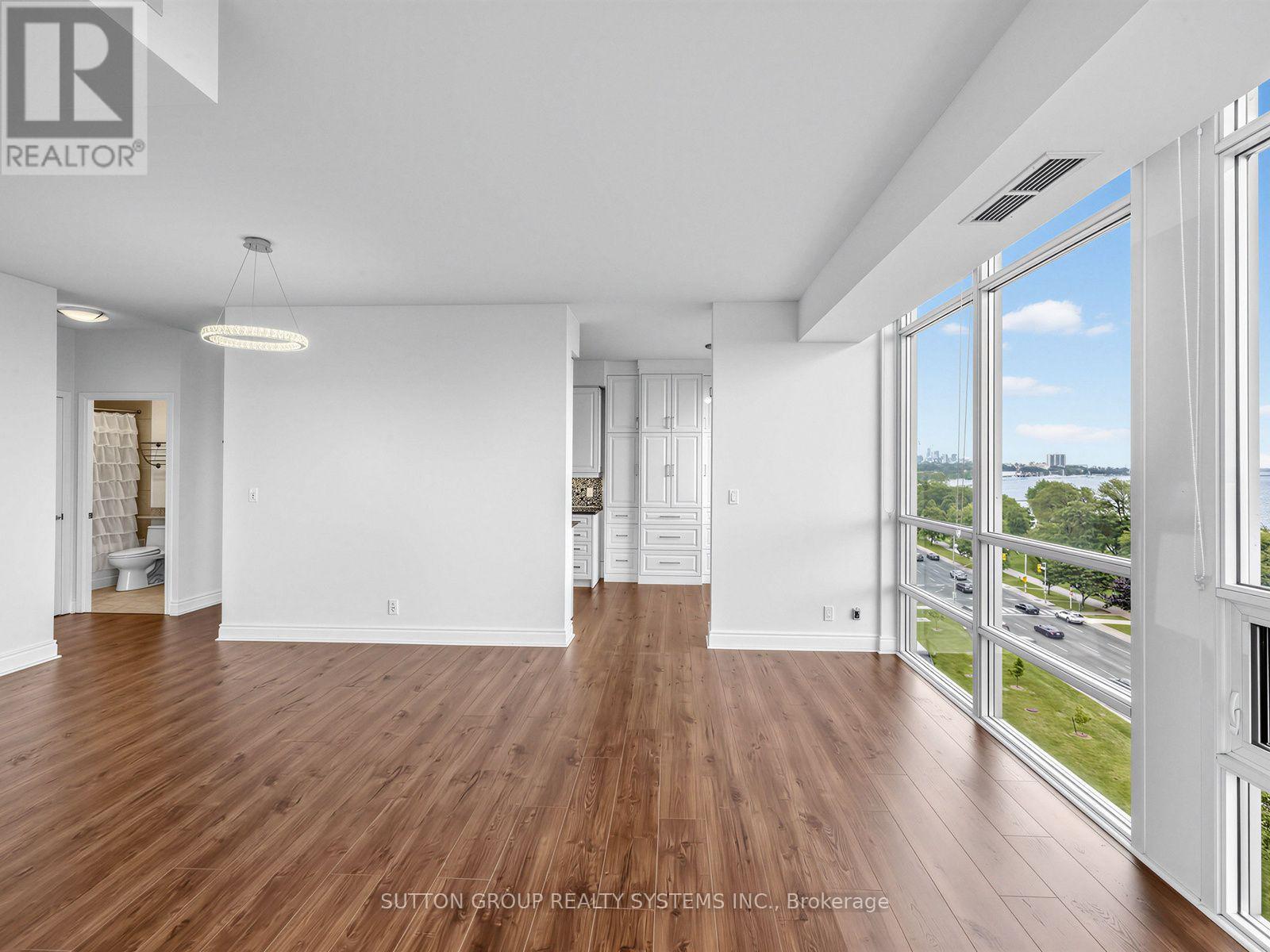808 - 1910 Lake Shore Boulevard W, Toronto, Ontario  M6S 1A4 - Photo 17 - W13666792