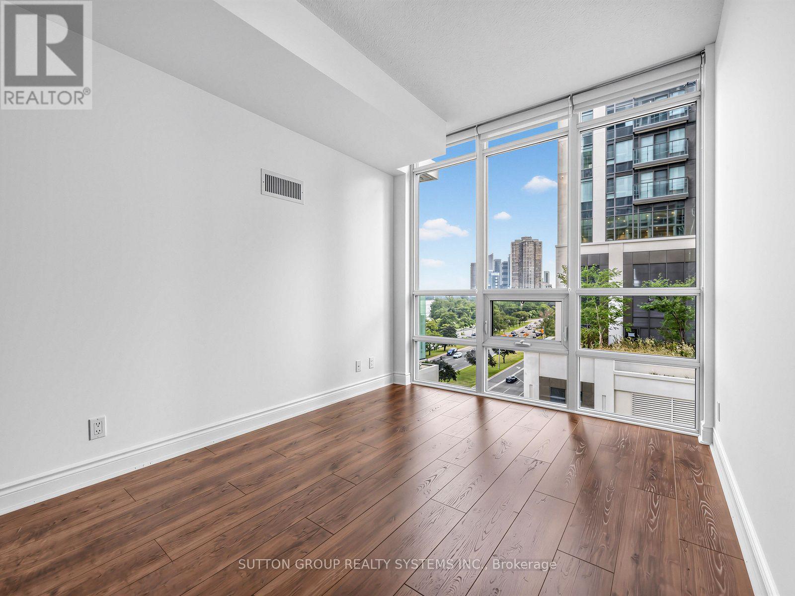 808 - 1910 Lake Shore Boulevard W, Toronto, Ontario  M6S 1A4 - Photo 34 - W13666792