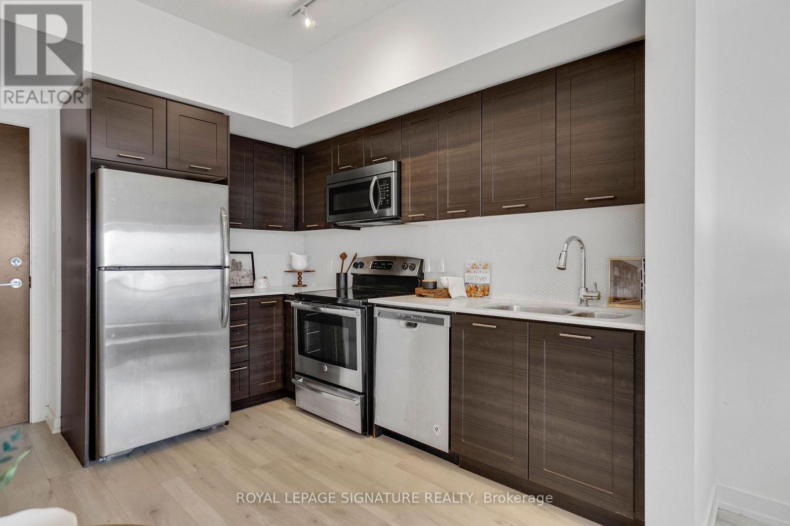 1503 - 2200 Lake Shore Boulevard W, Toronto, Ontario  M8V 1A4 - Photo 16 - W13666850