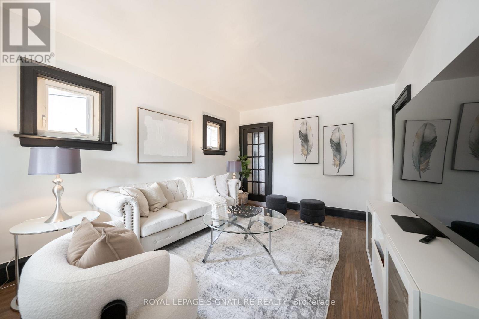 234 John Street, Toronto, Ontario  M9N 1K2 - Photo 2 - W13666948
