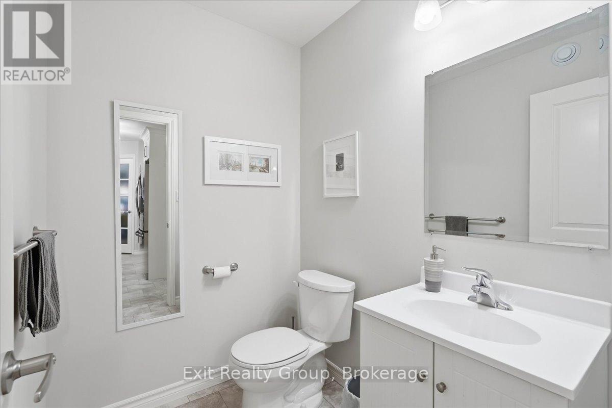 30 Sandhu Crescent, Belleville, Ontario  K8P 0G6 - Photo 10 - X13455534