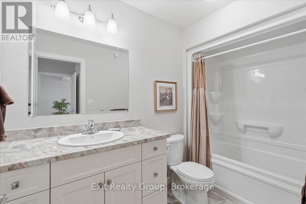 30 Sandhu Crescent, Belleville, Ontario  K8P 0G6 - Photo 14 - X13455534