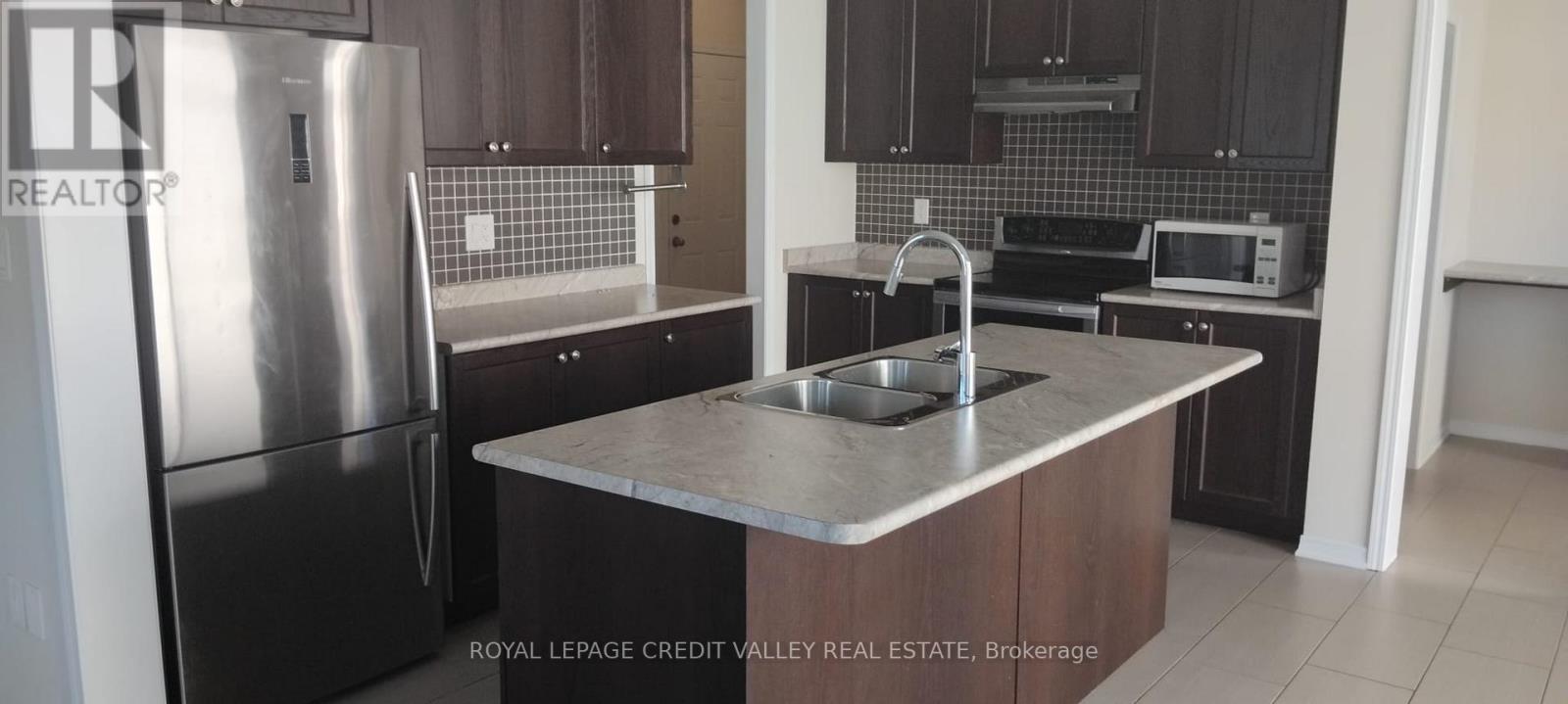 76 Fleming Crescent, Haldimand, Ontario  N3W 1V3 - Photo 4 - X13666874
