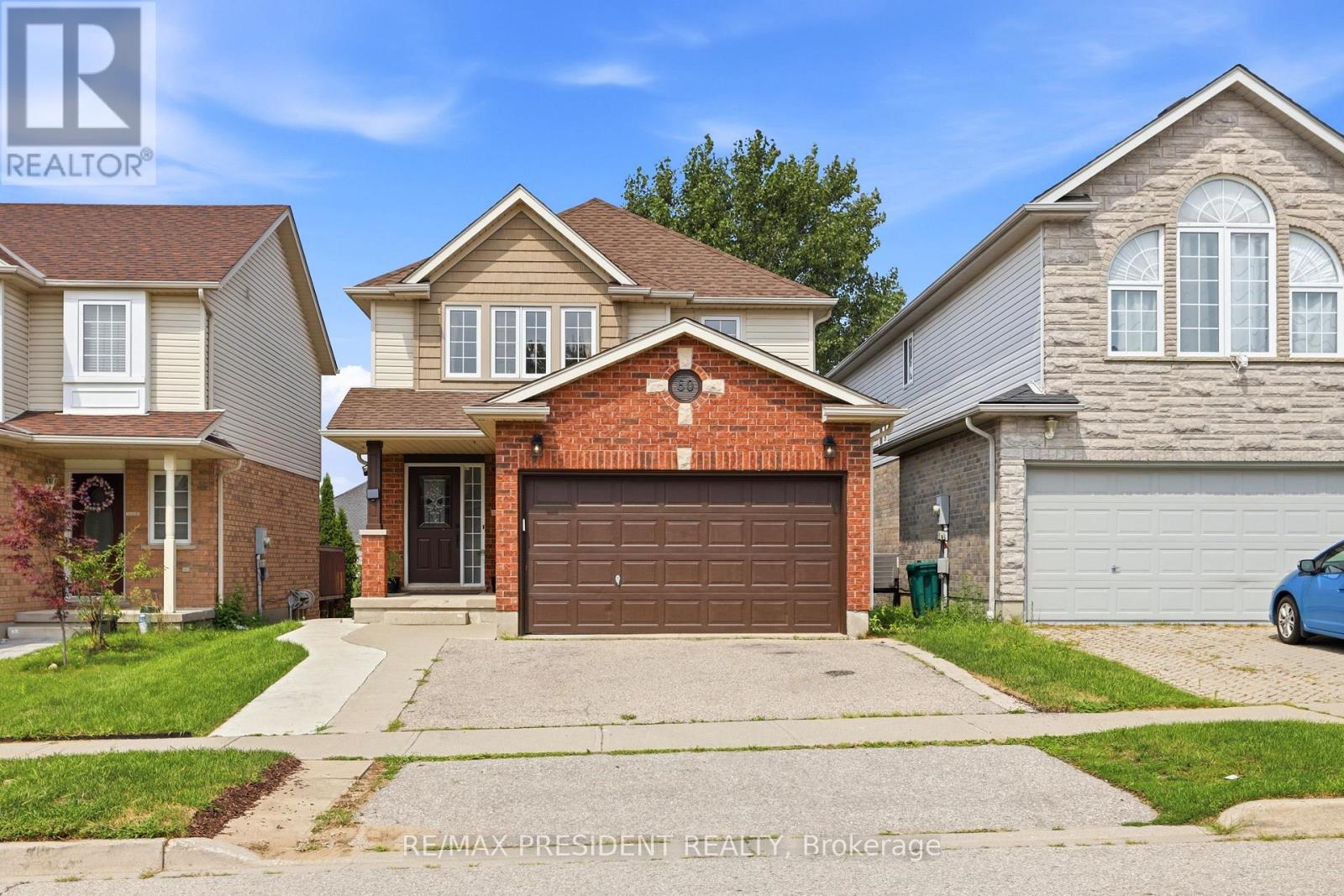 60 STEEPLERIDGE STREET, Kitchener, Ontario