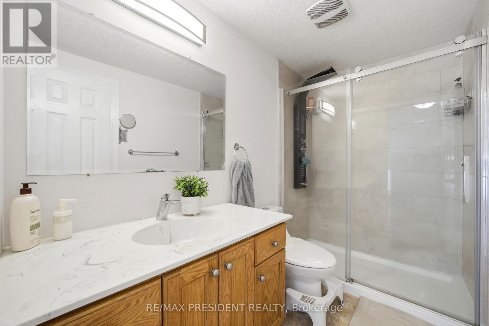 60 Steepleridge Street, Kitchener, Ontario  N2P 2W3 - Photo 23 - X13666906
