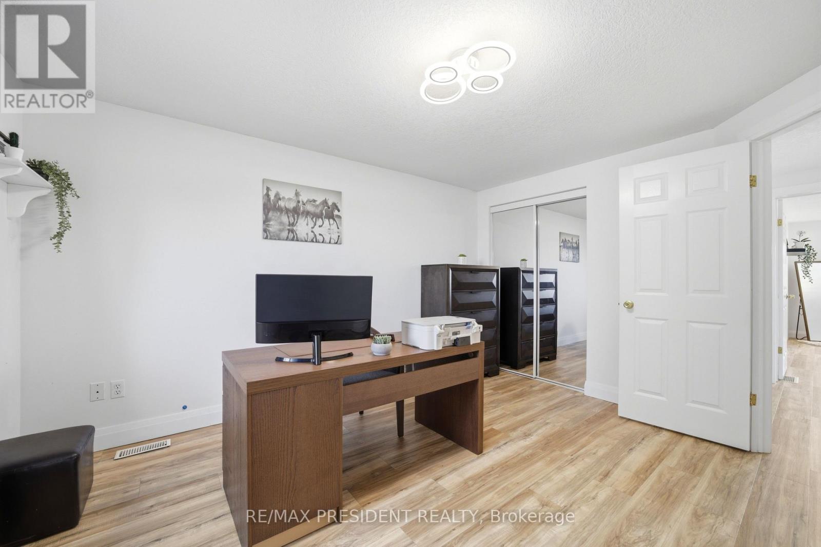 60 Steepleridge Street, Kitchener, Ontario  N2P 2W3 - Photo 25 - X13666906