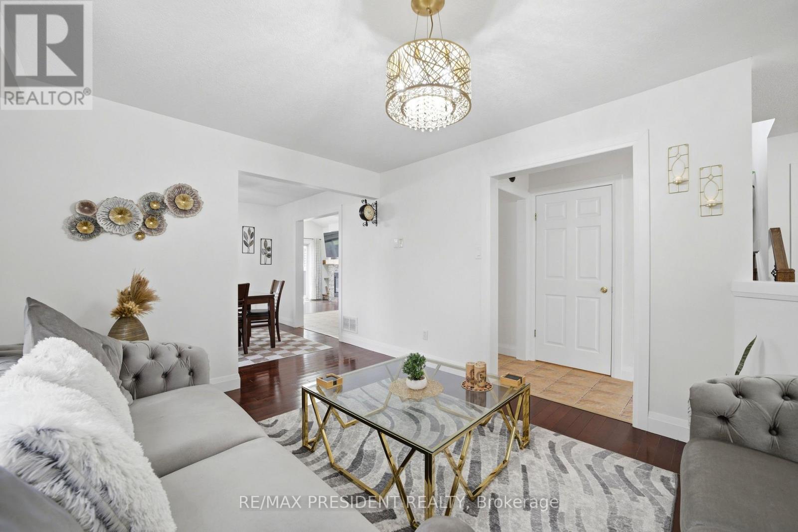 60 Steepleridge Street, Kitchener, Ontario  N2P 2W3 - Photo 5 - X13666906
