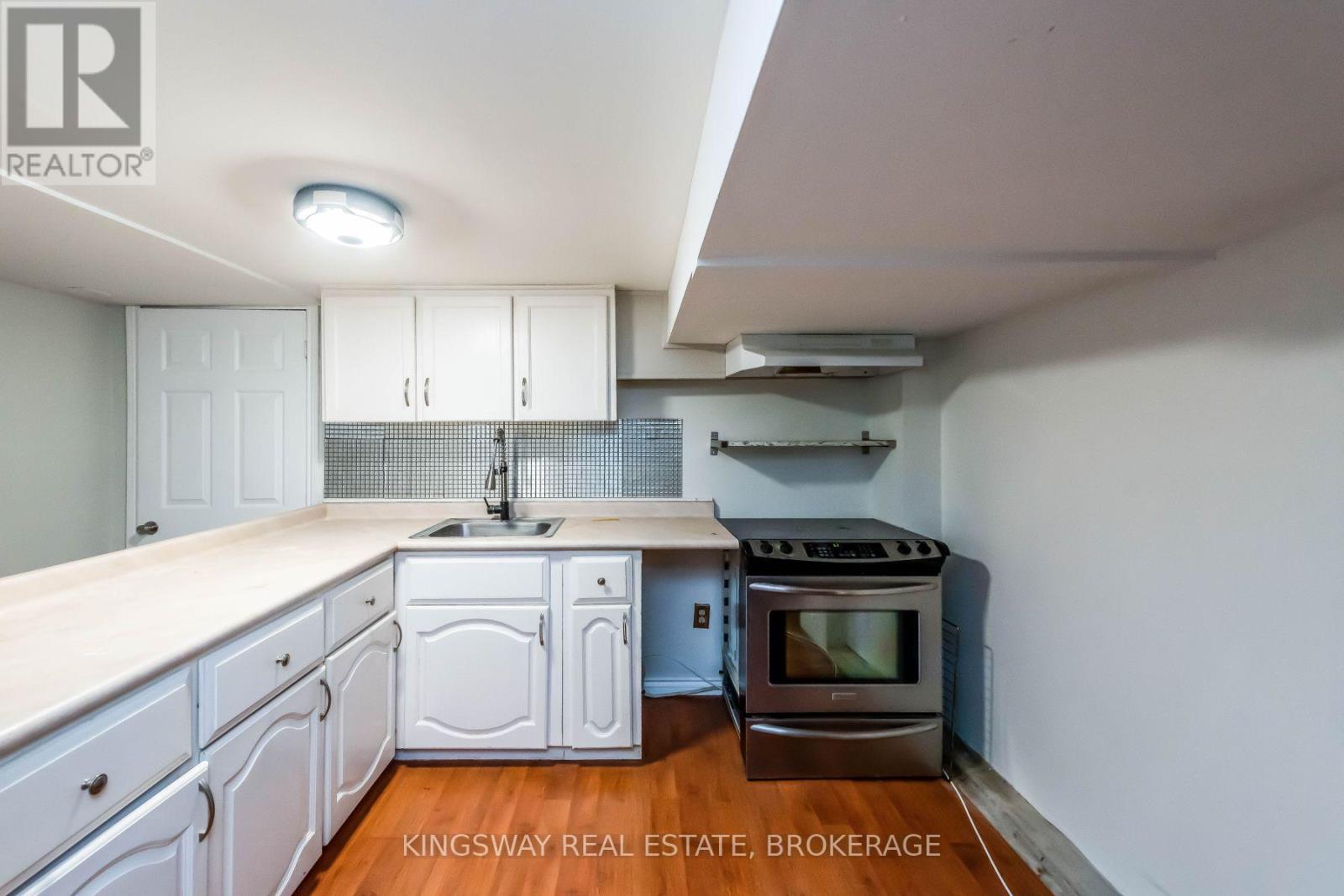 556 Barton Street E, Hamilton, Ontario  L8E 5N3 - Photo 26 - X13666908