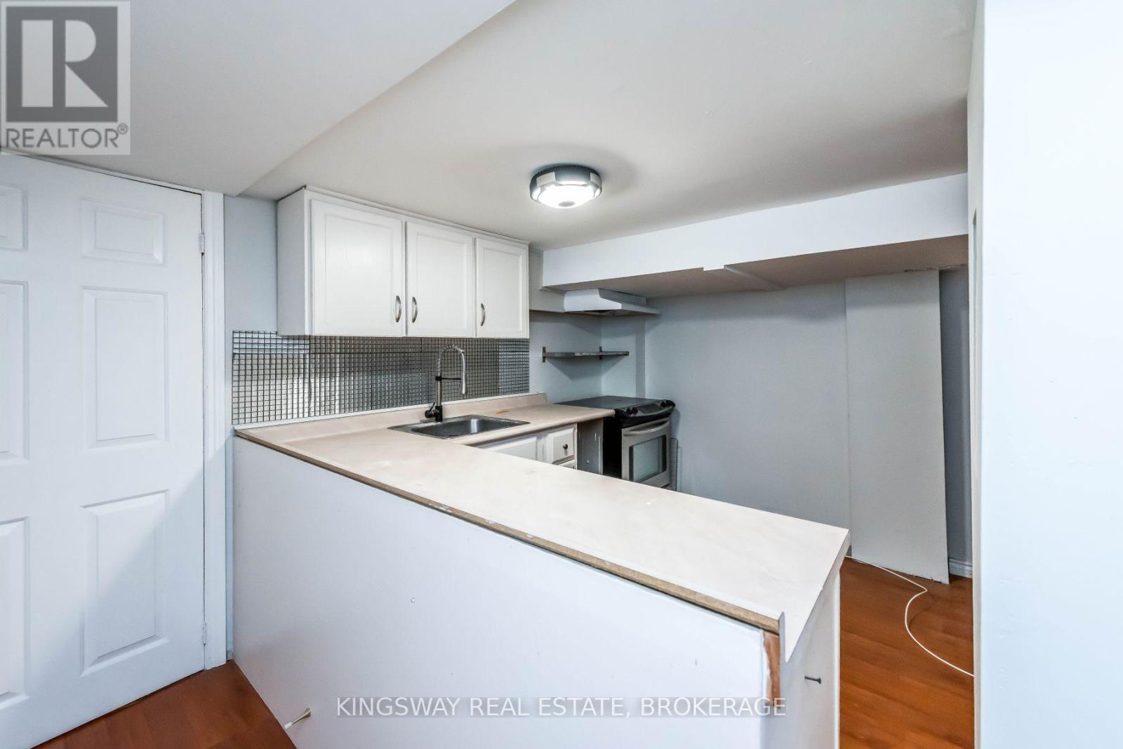 556 Barton Street E, Hamilton, Ontario  L8E 5N3 - Photo 27 - X13666908