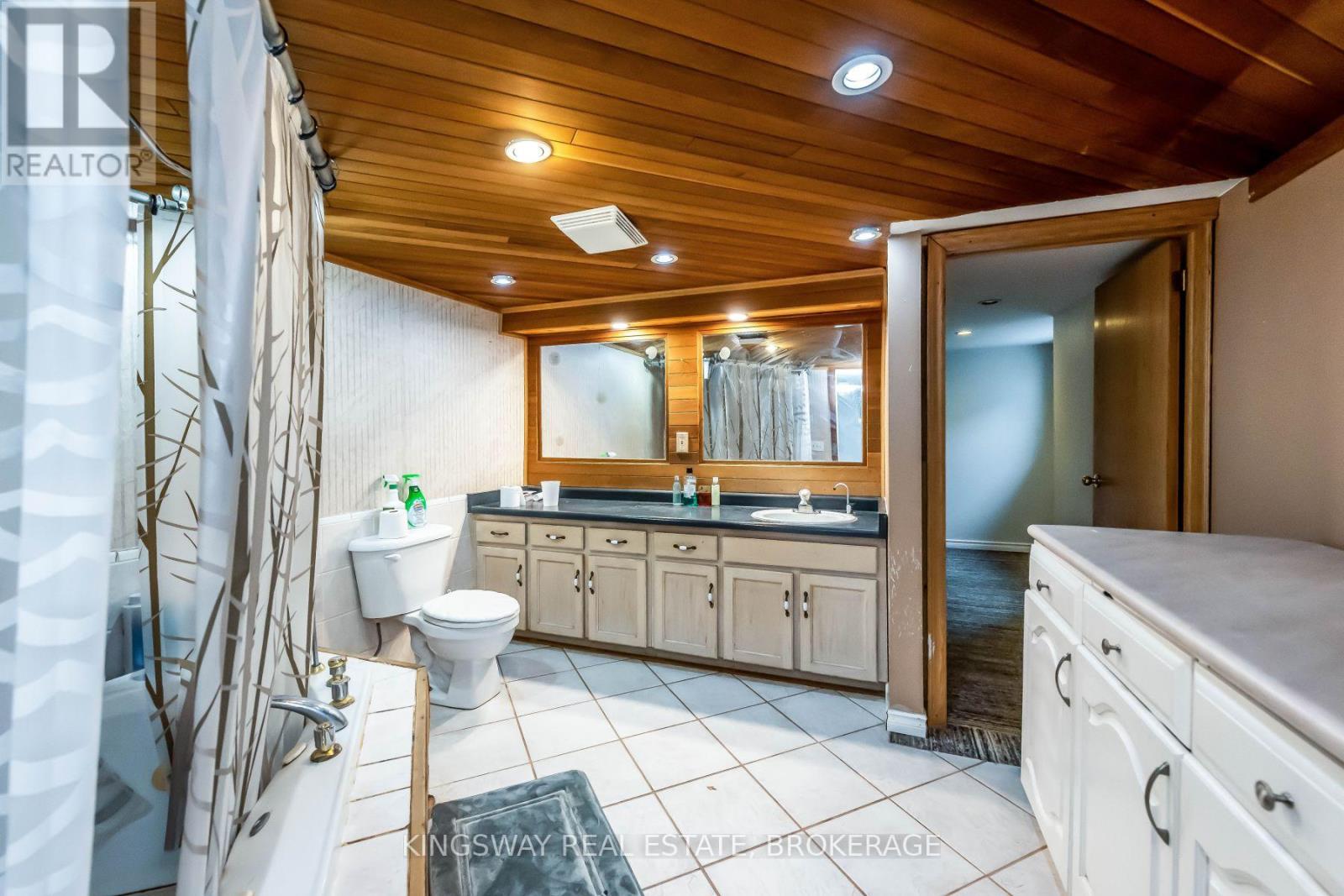 556 Barton Street E, Hamilton, Ontario  L8E 5N3 - Photo 30 - X13666908