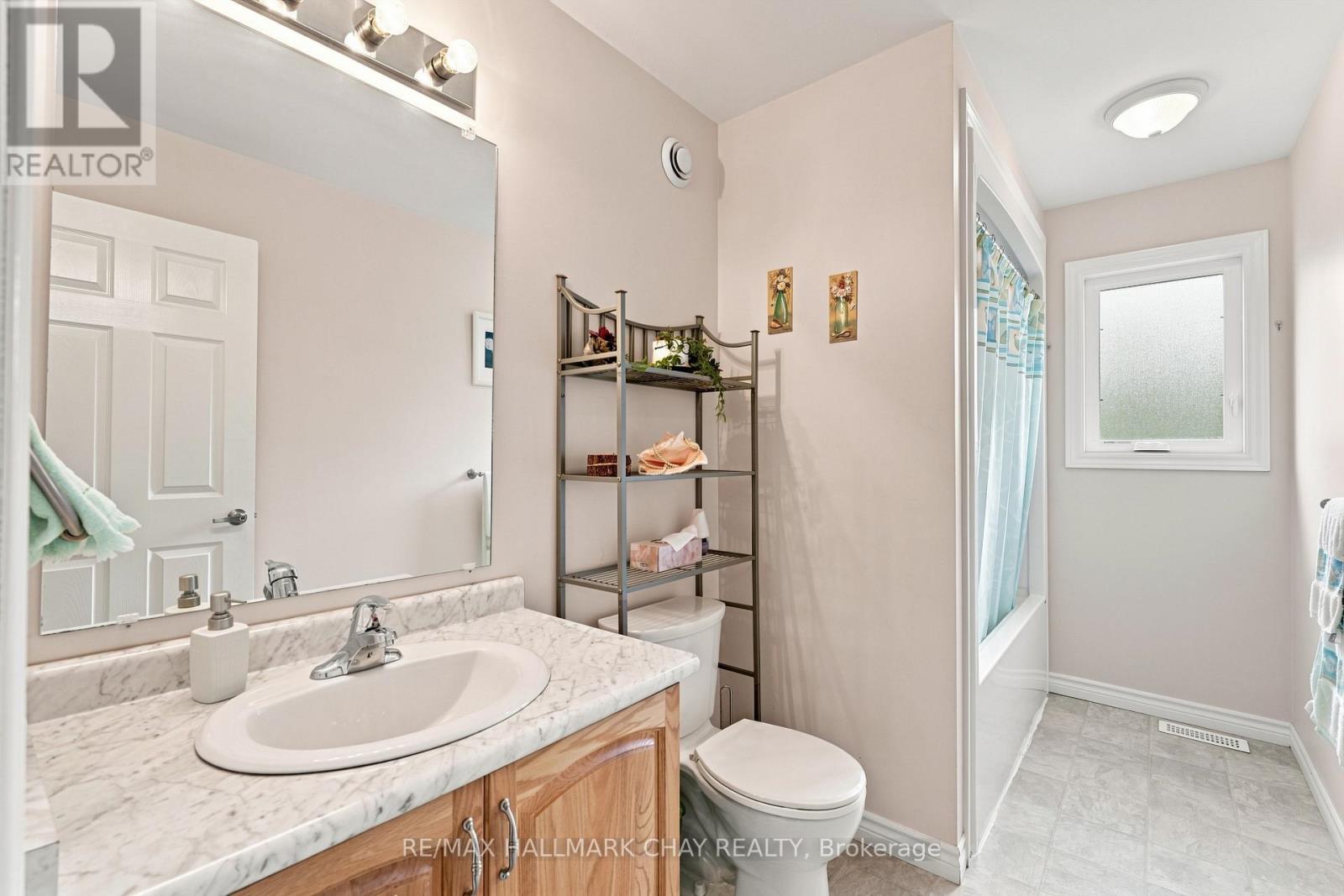 156 Pineridge Gate, Gravenhurst, Ontario  P1P 0A3 - Photo 15 - X13667008