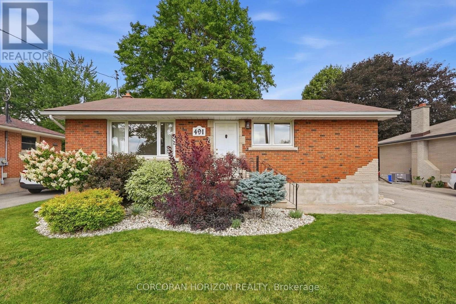 491 ST GEORGE STREET E, Centre Wellington, Ontario