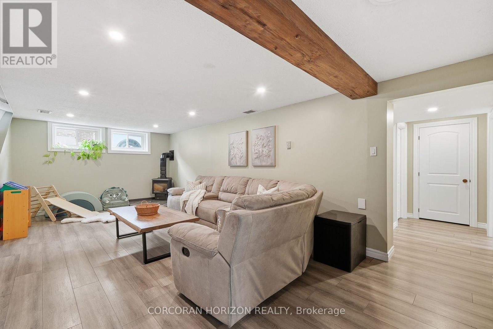 491 St George Street E, Centre Wellington, Ontario  N1M 1K9 - Photo 24 - X13667052