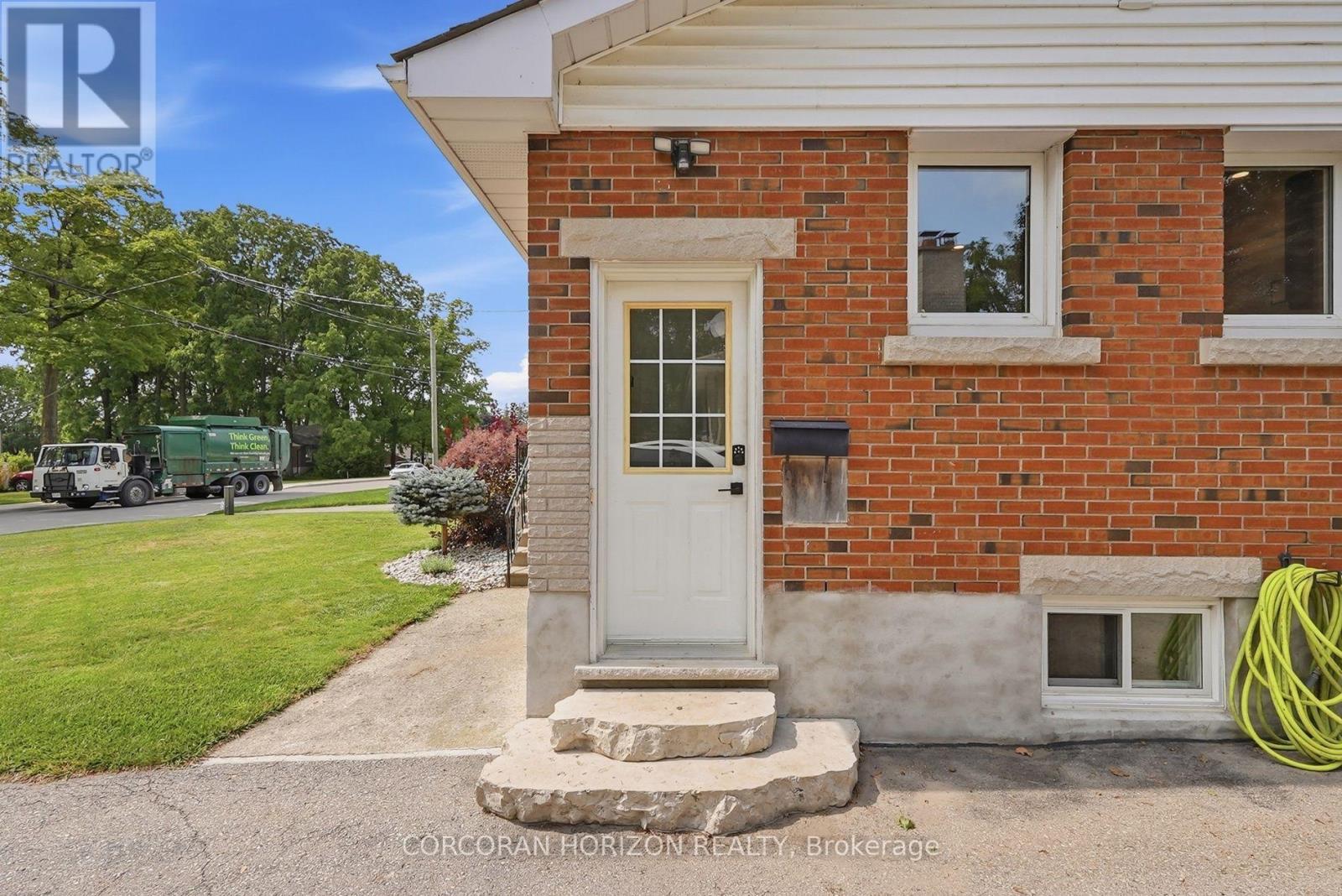 491 St George Street E, Centre Wellington, Ontario  N1M 1K9 - Photo 31 - X13667052