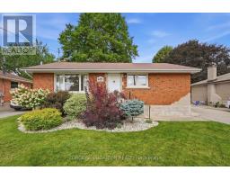 491 ST GEORGE STREET E, Centre Wellington, Ontario