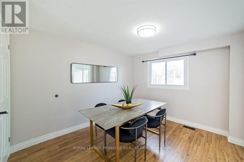 733 Parkview Crescent, Cambridge, Ontario  N3H 5A1 - Photo 5 - X13667056