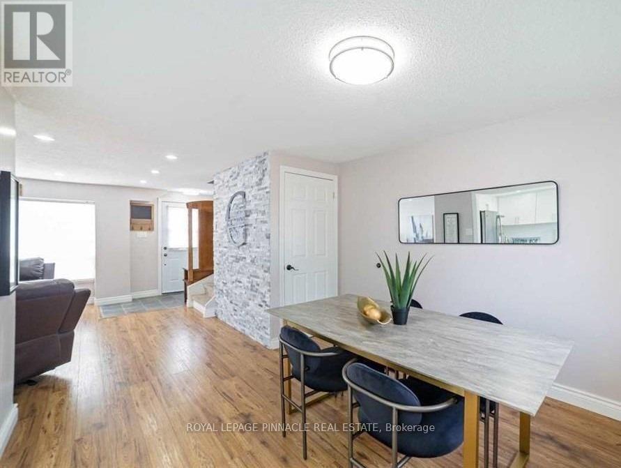 733 Parkview Crescent, Cambridge, Ontario  N3H 5A1 - Photo 6 - X13667056