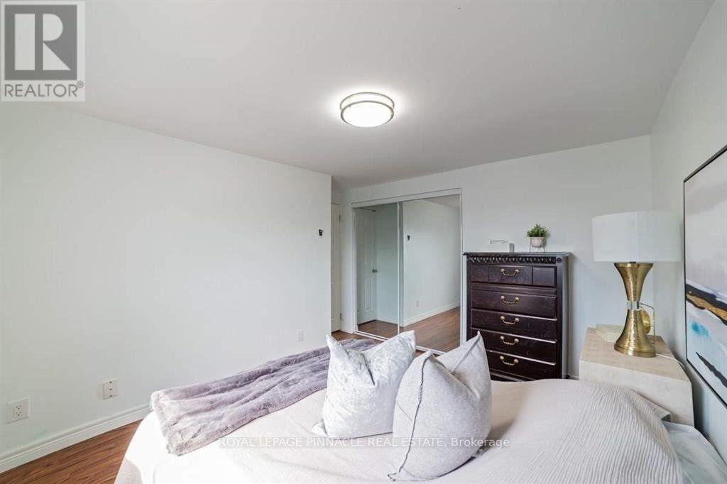 733 Parkview Crescent, Cambridge, Ontario  N3H 5A1 - Photo 8 - X13667056