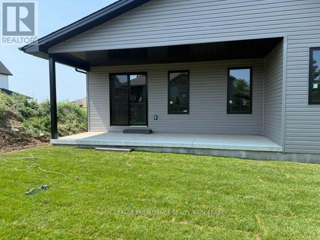 733 Squirrel Hill Drive, Kingston, Ontario  K7P 0B2 - Photo 2 - X13535140