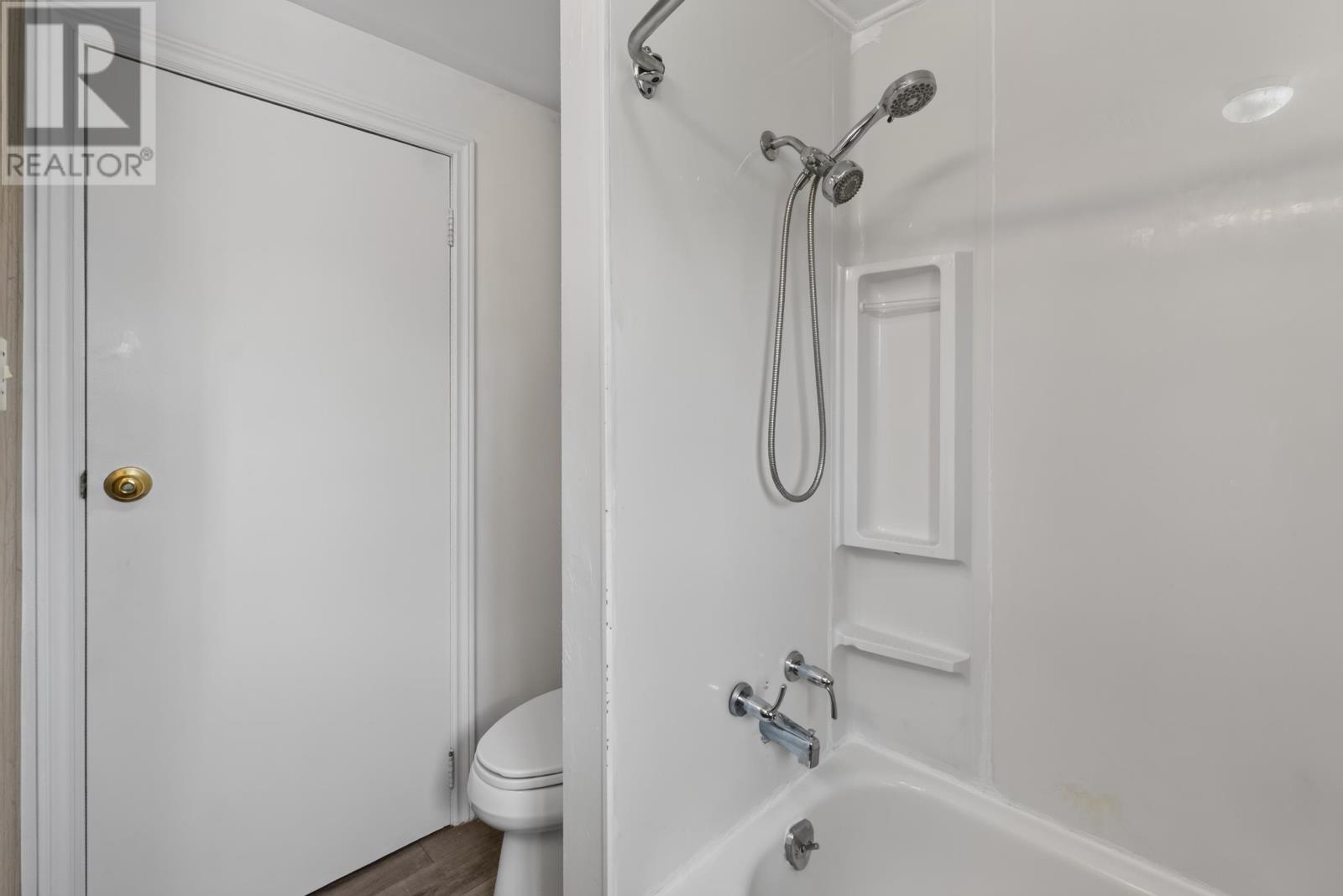 23 Lakeview Drive, Cornwall, Prince Edward Island  C0A 1H5 - Photo 18 - 202620368